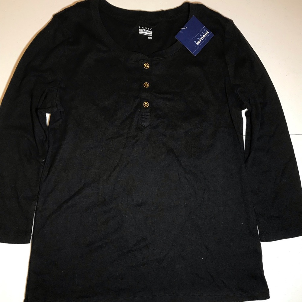 NWT Woman’s Black 3/4 Length Sleeve Shirt